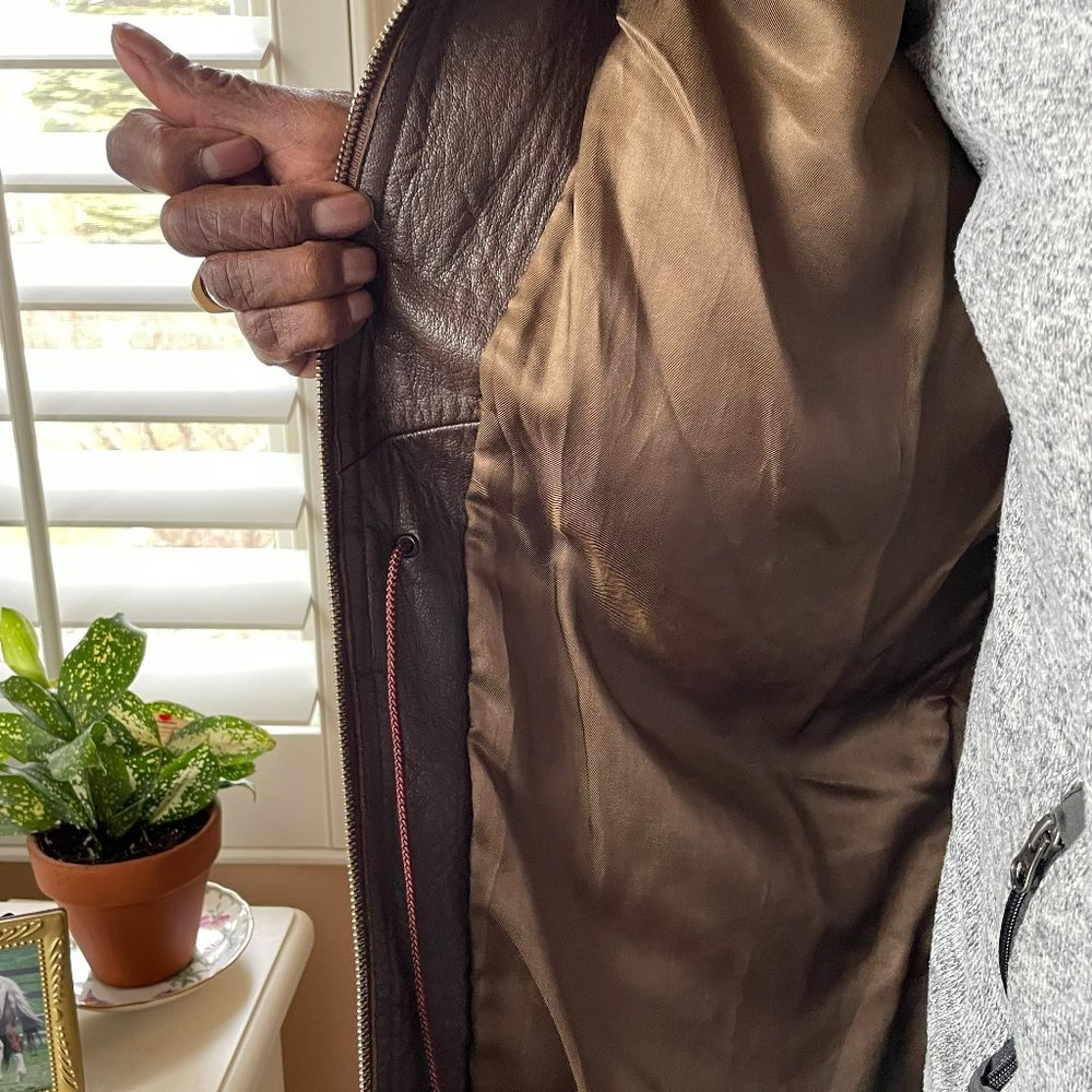 Men's leather jacket made by The Original Company, size 50 (XXL).